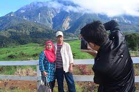 Jadi, kalau ada yang merancang untuk bercuti di kota kinabalu dan kundasang boleh ikut itinerary kitaorang teruskan perjalanan ke kundasang dan ambil masa lebih kurang 1 jam setengah sampai. Pengalaman Bercuti Ke Sabah 2 Persiapan Dan Persediaan Sebelum Ke Sabah Blog Sabree Hussin