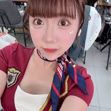 知道明天休假就會放心的熬夜🙈