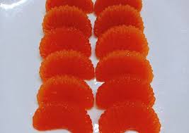 Cách Làm Món Rau câu múi cam và trứng muối của Huyen le Tran