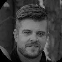 Shawn Bashore's Instagram, Twitter & Facebook