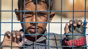 Dans le nord-est de la Syrie, des centaines d'enfants détenus dans des  prisons pour adultes