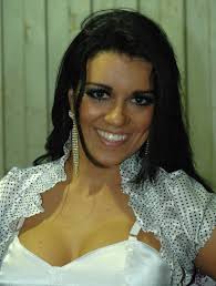 Sucesso de Carol Marques festejado por outras ?Divas? itapirenses