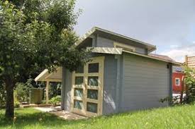 Pultdach Gartenhaus In Hellgrau Und Vanillegelb Gartenhaus Pultdach Gartenhaus Gartenhaus Bauen