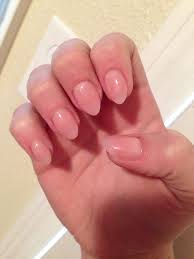 They are similar to oval nails but their free edge tapers into a rounded peak and their tips are more narrow. Short Nails Almond Shape Novocom Top