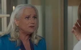 O Rico e Lázaro: Zac fica arrasado ao saber da paixão de Joana por Asher ·  Notícias da TV