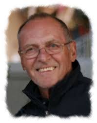 Brian Wrobel's Instagram, Twitter & Facebook