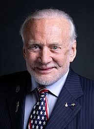 Buzz Aldrin — Wikipédia