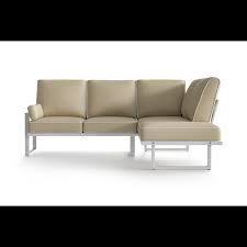 Il existe des canapés en tissu ou en cuir, unis ou à motifs. Canape D Exterieur D Angle 2 3 Places Angie Passepoil Blanc 3 Suisses