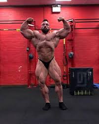 صدم الوسط الرياضي السعودي، يوم السبت، بوفاة بطل كمال الأجسام، فهد هزازي، بشكل مفاجئ. Fitness Dzaier Posts Facebook