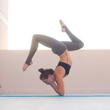 Abbey Bates On Instagram Pincha Mayurasana Forearm Stand I Realized The Other Day My Elbows Are So Rough A Yoga Benefits Forearm Stand Yoga For Flexibility