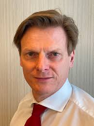 Richard Beyer's Instagram, Twitter & Facebook