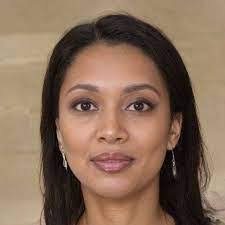 Amanda Eacret's Instagram, Twitter & Facebook