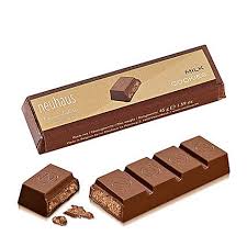 Shop for and buy neuhaus chocolate online at macy's. Mii Make Up And Neuhaus Chocolate Combo Gift Germany Gift Mii Make Up And Neuhaus Chocolate Combo Gift Ferns N Petals