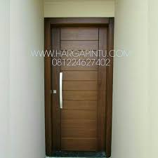 Harga pintu rumah minimalis modern dan terbaru model kusen depan 2 pintu kupu tarung bisa kombinasi kaca desain terbaru kayu jati jepara murah. Desain 1 Pintu Depan Rumah Minimalis Model Pintu Rumah Desainer Interior Indonesia
