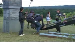 Um seine geliebte zu befreien, folgt daniel, zusammen mit seinen freunden, dem ritter durch das mysteriöse portal und wagen sich auf den „pfad der sieben sünden um daniels angebetete aus den fängen des ritters zu befreien. Das Haus Anubis Pfad Der 7 Sunden 2012