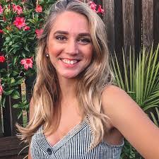 Anna Schild's Instagram, Twitter & Facebook