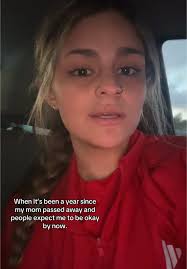 March 5th officially marked one year since my moms been gone and it still  feels like yesterday that she was still here. #imissyou #iloveyou