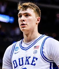 Russell Wilde Jr. (@RussWildeJr)