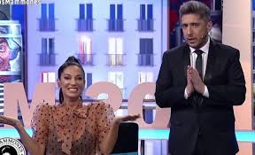 Join facebook to connect with silvina escudero and others you may know. Sorpresa En Los Mammones Silvina Escudero Abandono El Programa En Vivo El Destape