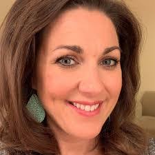 Darlene Shively's Instagram, Twitter & Facebook