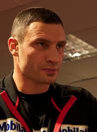 Fight Photos/Video: Dereck Chisora slaps WBC heavyweight champ Vitali  Klitschko at weigh-in