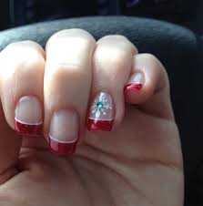 All that glitters is gold. 25 Exceptional Holiday Nail Art Designs 2021 Sheideas