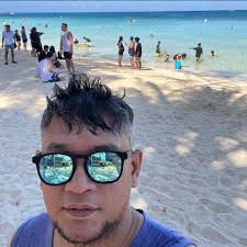 Applying for a Sun Life policy is easier than ever. To learn more, talk to  your Sun Life financial advisor or find one at  http://bit.ly/sunlifeadvisormatch. Offer is applicable to Sun Smarter Life