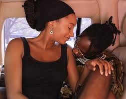 Más relevante free valentine surprise videos from todo el tiempo. Mr Eazi Treats Lover To An Early Valentine Surprise Video Gh Radio 1