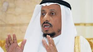 أكد مفتي دبي الدكتور أحمد الحداد أن الدردشة عبر الإنترنت، وخدمة الهاتف المرئي تعتبر من المحرمّات، لكونها تعتبر بمثابة خلوة شرعية، تقود إلى الفتنة والزنا. Ø¹Ø¶Ùˆ Ù…Ø¬Ù„Ø³ Ø§Ù„Ø¥Ù…Ø§Ø±Ø§Øª Ù„Ù„Ø¥ÙØªØ§Ø¡ Ø¯Ø§Ø¹Ø´ Ø£Ø«Ø§Ø±Øª Ø¹Ø§Ø·ÙØ© Ø§Ù„Ø´Ø¨Ø§Ø¨ Ø¨Ø§Ù„ÙØªÙˆÙ‰ ÙØ®Ø¯Ø¹ØªÙ‡Ù… ÙˆØªØ³Ø¨Ø¨Øª ÙÙŠ Ø¥Ø²Ù‡Ø§Ù‚ Ø£Ø±ÙˆØ§Ø­Ù‡Ù… ÙˆØ§Ù„Ø¢Ø±Ø§Ø¡ Ø§Ù„Ø´Ø§Ø°Ø© Ù‡Ø¯Ø¯Øª Ø£Ù…Ù† Ø§Ù„Ù…Ø¬ØªÙ…Ø¹Ø§Øª ÙˆØ§Ø³ØªÙ‚Ø±Ø§Ø±Ù‡Ø§ ÙˆØ¸Ù‡ÙˆØ± ØºÙŠØ± Ø§Ù„Ù…Ø®ØªØµÙŠÙ† Ø¹Ù„Ù‰ Ø§Ù„ÙØ¶Ø§Ø¦ÙŠØ§Øª Ø£Ø­Ø¯Ø« Ø§Ù„ÙØªÙ†
