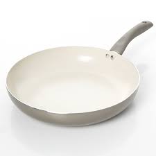 Oster 98893 01 Newcrest Aluminum Cookware Fry Pan With Ceramic Non Stick Induction Compatible 12 Champagne Find Out More Frying Pan Ceramic Non Stick Pan