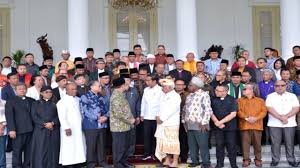 Tuliskan pengertian integrasi secara politis dan antropologis. Pengertian Integrasi Faktor Proses Jenis Fungsi Dll