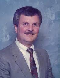 Robert Mccown's Instagram, Twitter & Facebook