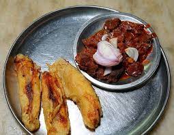 200 grams beef, 2 bananas and four lettuce leaves. Comrade From Kerala Savelakshadweep On Twitter Beef Fry With Banana Fry Awesome Combo A Speciality From Sree Muruga Cafe Ernakulam