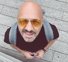 Ktg ktg 2010001 περσεφονη αναστασιοσ παρασκευη αγγλικα b2 2010002 σακαρελου θεοδωροσ ιταλικα b1 Nikos Moytsinas Molis Dhmosieyse Thn Prwth Fwtografia Apo To Neo Toy Spiti Fthis Gr
