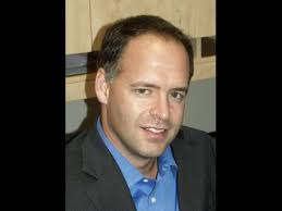 Protect your smartphones from hoodlums'