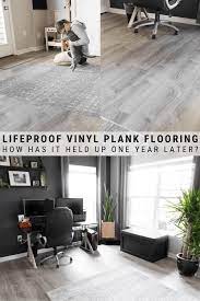 Is Lifeproof Vinyl Flooring Good Here S My Unbiased Review Lifeproof Vinyl Flooring Vinyl Flooring Grey Vinyl Flooring
