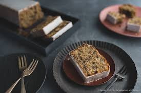Daher ist er perfekt vorzubereiten. Oma Lores Nusskuchen Rezeptvideo Foodblog Aus Koln