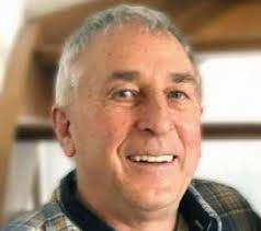 Roland iten brings works of complex mechanical art into a gentleman's everyday life. S8mmuxhl8k9klm