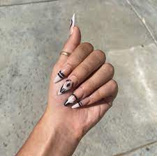 Snowbubblemonster 11.248 views5 years ago. Chell On Twitter Honestly My Nail Lady Popped Off With My Jjk Sukuna Inspired Nails