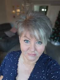 What do you think of my haircut and color?