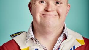 Mama van Kevin reageert op kritiek van Boeva op 'Down the Road'