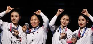 27일 경찰에 따르면 서울 서초경찰서는 고등학교 1학년 a (16)군과 b (16)군은 이날 강도상해 등 혐의로 구속 전 피의자 심문 (영장실질심사)을 받았다. 8cjxemcca Mk3m