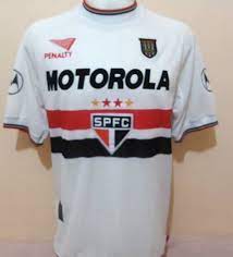 Cafu im trikot des ac mailand (2007) in brasilien hatte er mit dem fc são paulo große erfolge, wie zum beispiel den gewinn der brasilianischen meisterschaft. Sao Paulo Home Fussball Trikots 2000