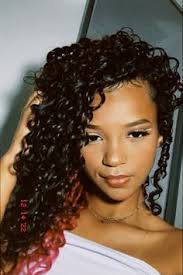 Descubra 20 ideias de beatriz lisboa e morena cabelo cacheado