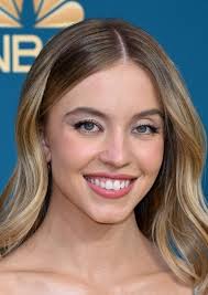 Fan Casting Sydney Sweeney as Regina George (2) in Mean Girls (2024)