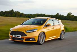 The ford focus is an extroverted compact car that handles well and can go uptown. Sportmodell Ford Focus St Erstmal Auch Als Diesel Motormobiles