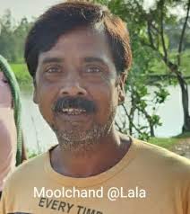 They formed 2 teams-one was being coordinated by Dawood Ibrahim's brother,Anees  Ibrahim, it was tasked to get the arms into India from across the  border&keeping them concealed here.The other team was to