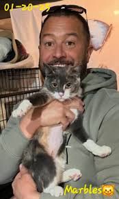 Introduction of new beach buddy Daisy to Great Lakes Marbles group