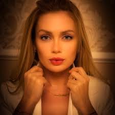 Anastasia Huppmann updated her profile picture.