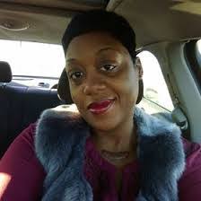 Lisa Nealey's Instagram, Twitter & Facebook